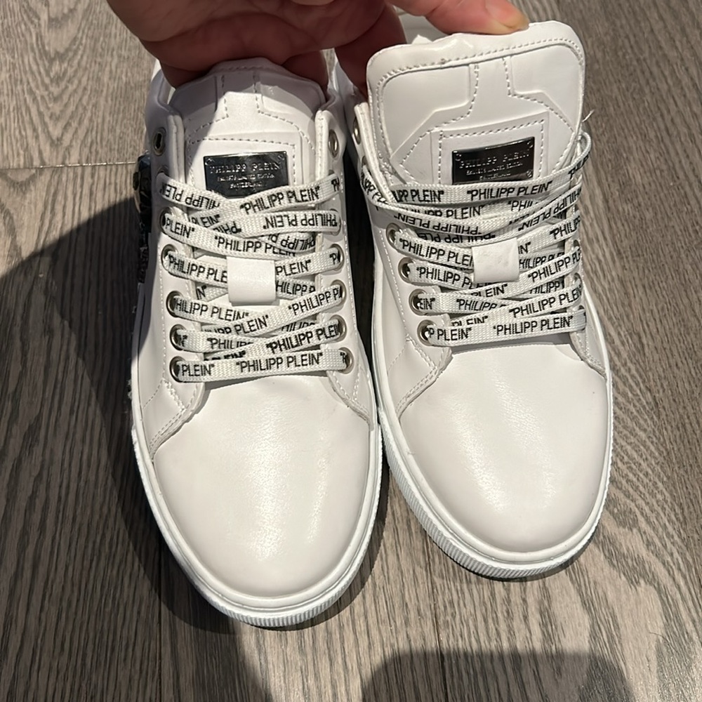 Beautiful sneakers by fashion inspired 💕 - Picture 10 of 12